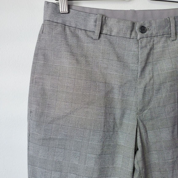 Uniqlo gray plaid ankle pant - Picture 3 of 8